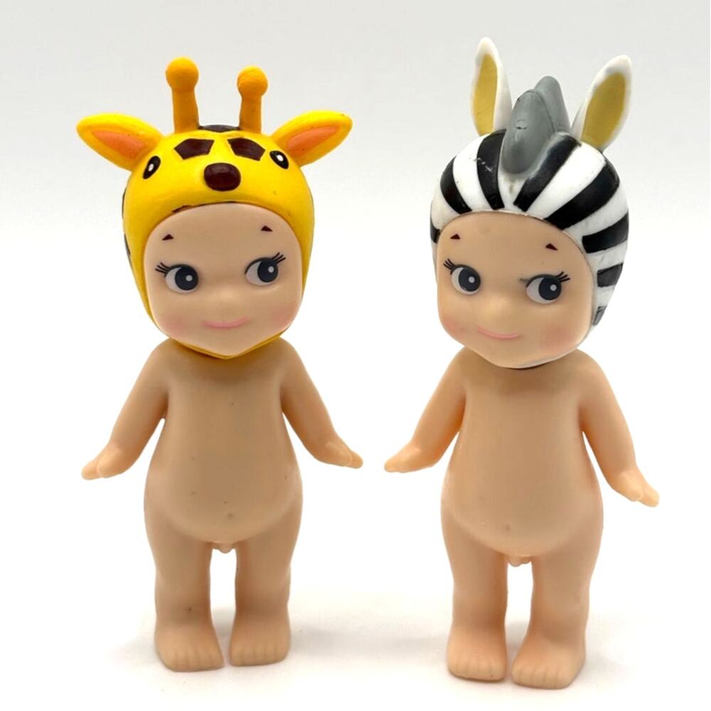 Set of 2 New Unbranded Kewpie/Angel Mini Figures, Giraffe & Zebra Costumes